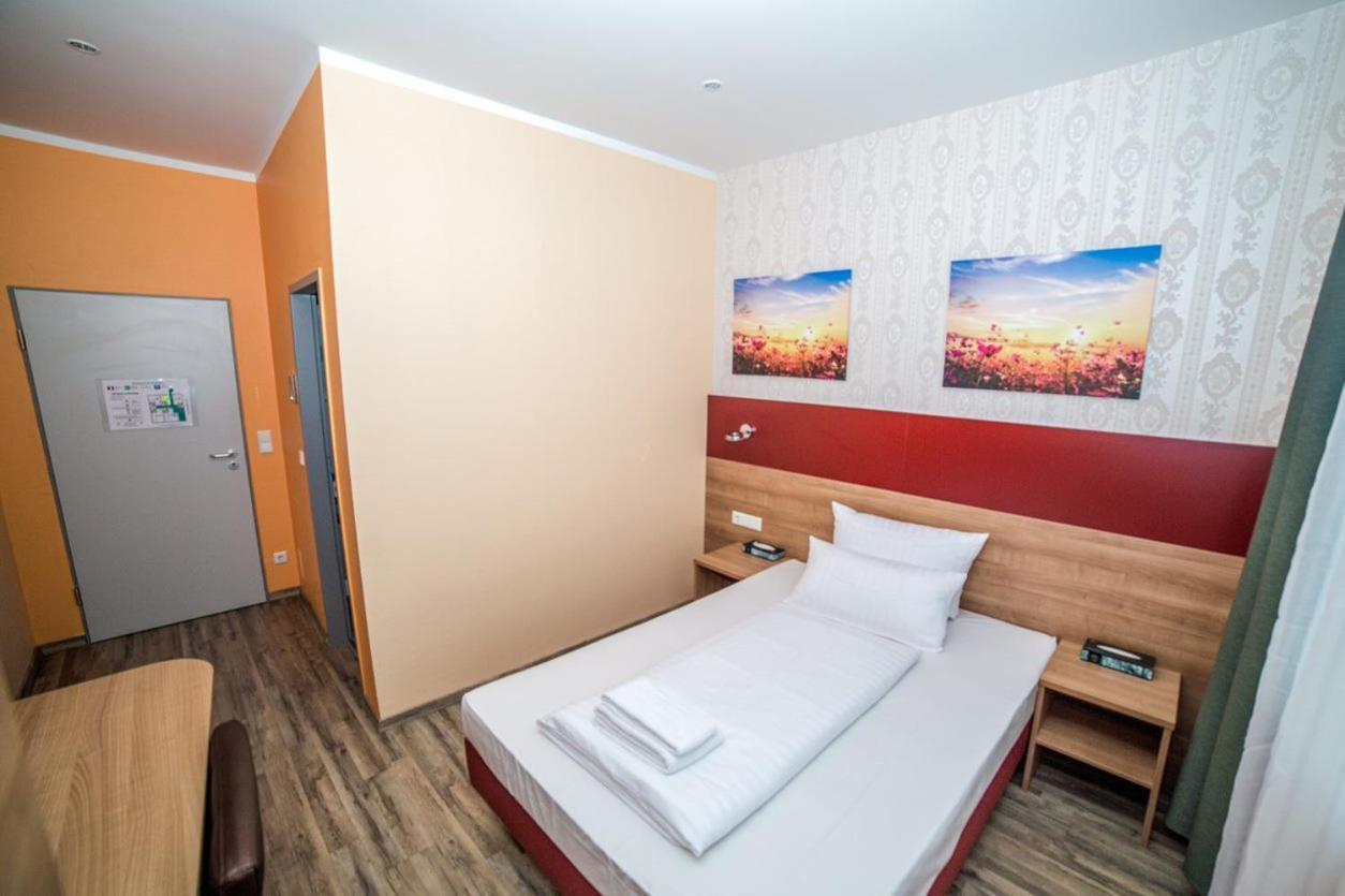 Alexander Business Hotel Hannover City Exterior photo