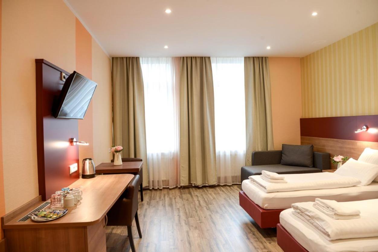 Alexander Business Hotel Hannover City Exterior photo